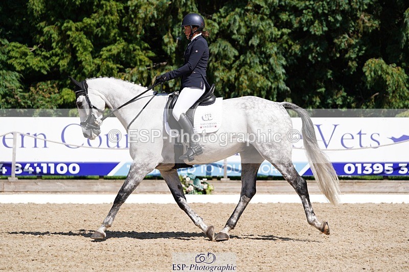 240719-152400-02622 - 114-Claire_Holiday-Diamond_Opposition