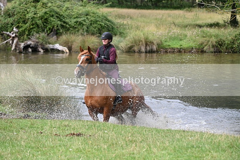 WJ7_2071 - Time at Water 11:14 to 11:36