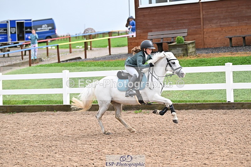 240908A-113141-03403 - Cls 18 A&B Pony Brit Nov & 80 Opern