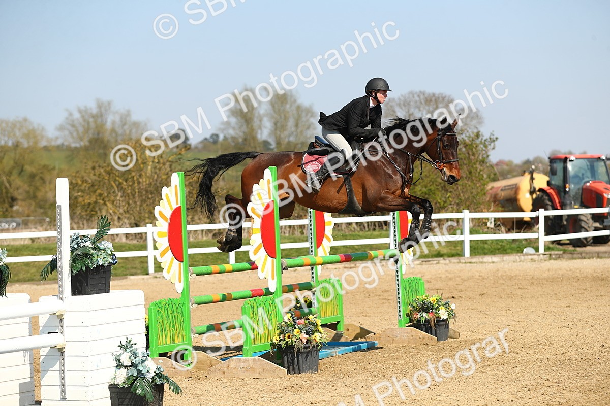 SBM_001143 - Class 4 - Senior Newcomers - 1.10m