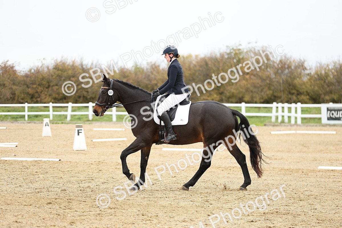 SBM_002976 - Class 8 - Novice 1