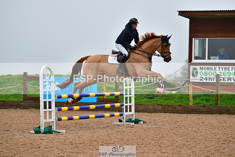 240214A-094527-00037 - Cls 1 British Novice and 90cm Open