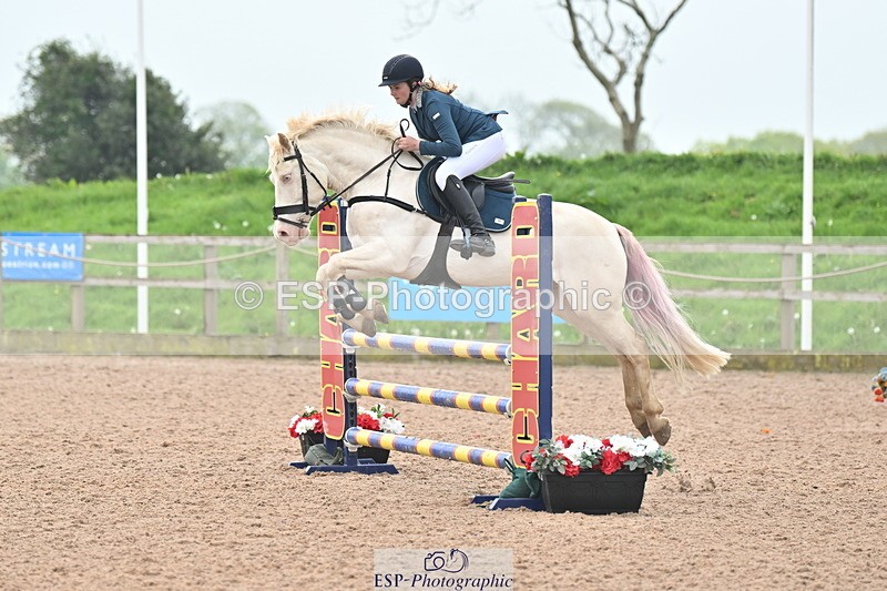 240505A-113445-04909 - Cls 3  Pony Discovery & 90cm Open