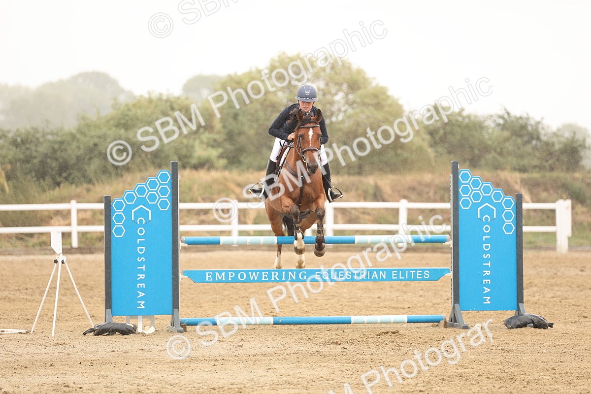 SBM_024058 - Class 6 - Senior Newcomers 1.10m