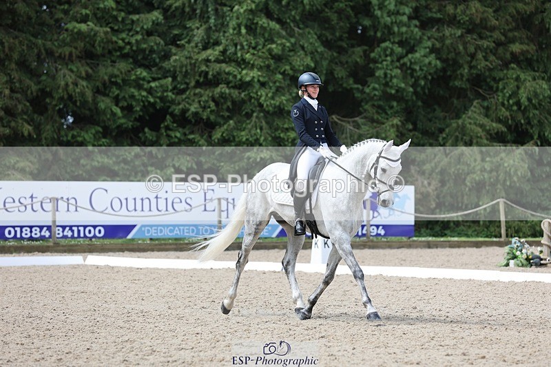 240524-110013-07560 - 267-VAN_KAUNITZ-Jemima_Howden