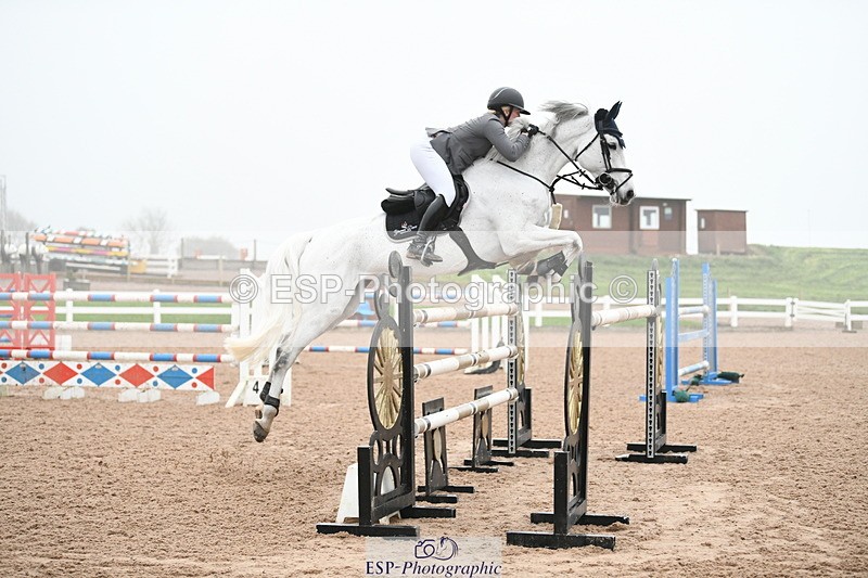 241103A-145706-08670 - SUN Cls 23 National 1.30 and 1.40m