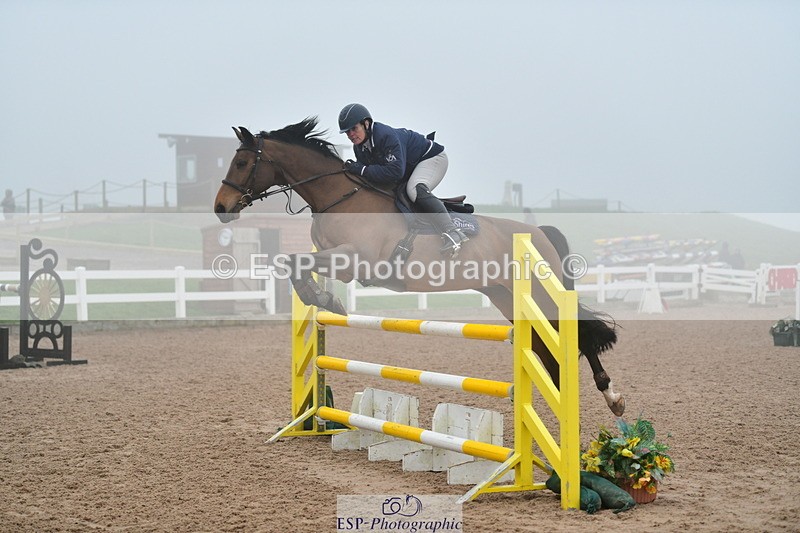 240316A-145400-04227 - Cls 23 1.05m National Amateur Quali