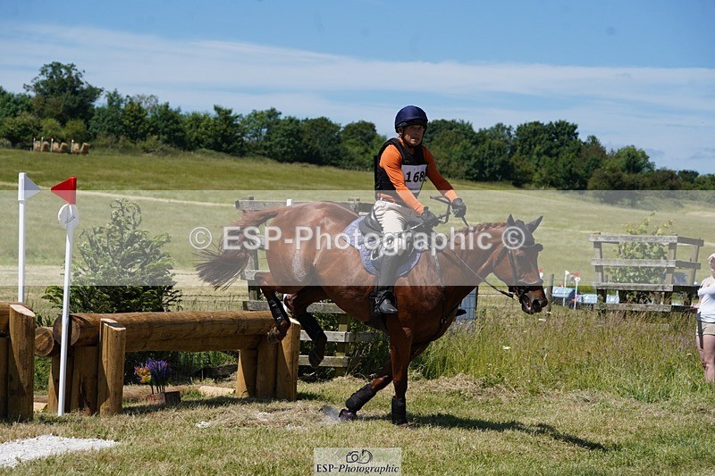 240629X-141712-3158 - 168-Alan_Saunders-TIVYS_CHARGER