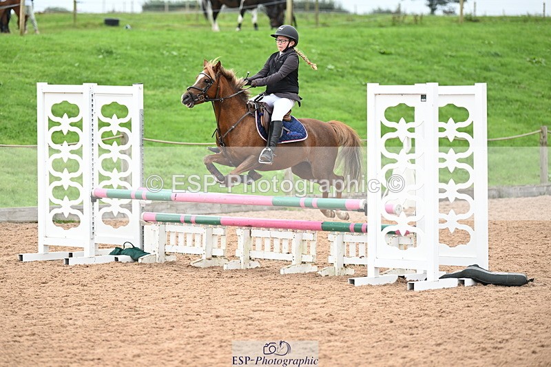 240907A-124318-01732 - Cls 3 Pony Medium Team 80cm & 90cm