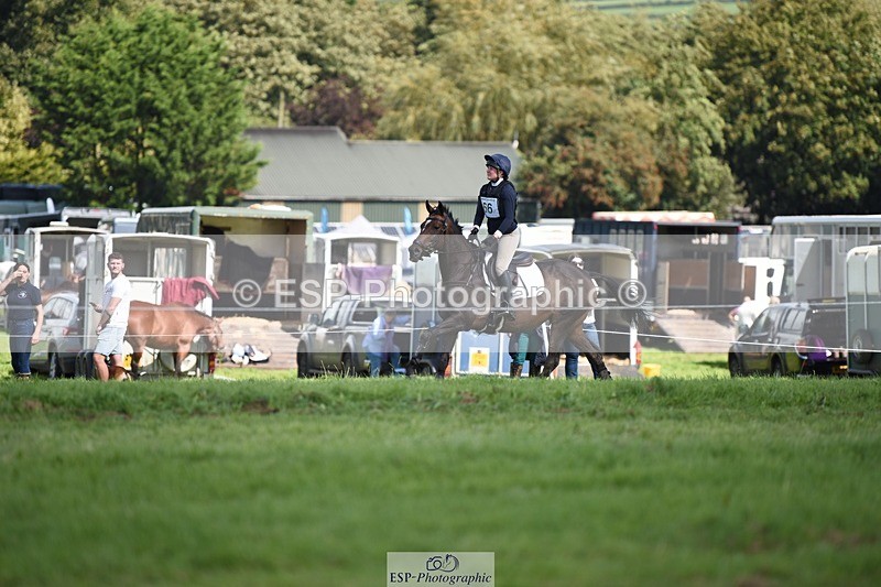 230820X-114122-1310 - BE90 XC 09.40 to Rider 151 at 11.44