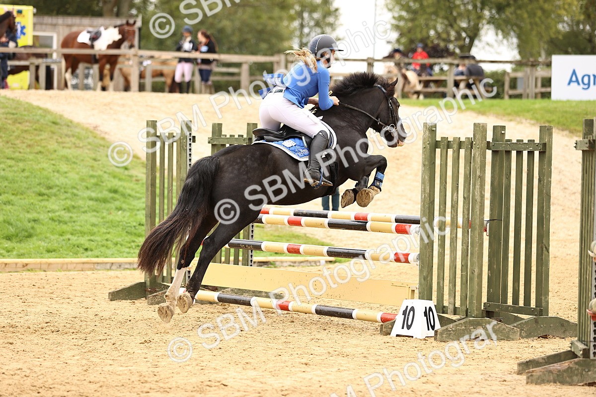 SBM_60693 - J42 - Grand Tour Horse & Pony 1.00m Championship
