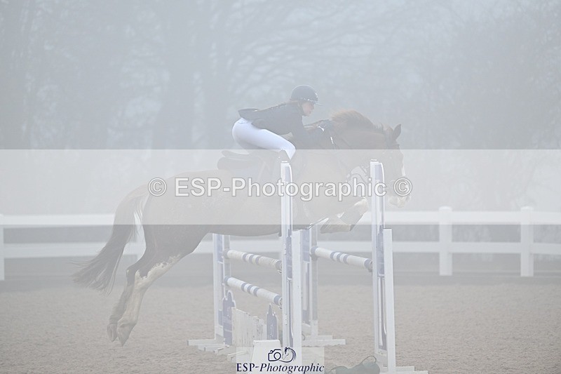 250208-123949-00636 - Cls 9 Pony Newcomers and 1m