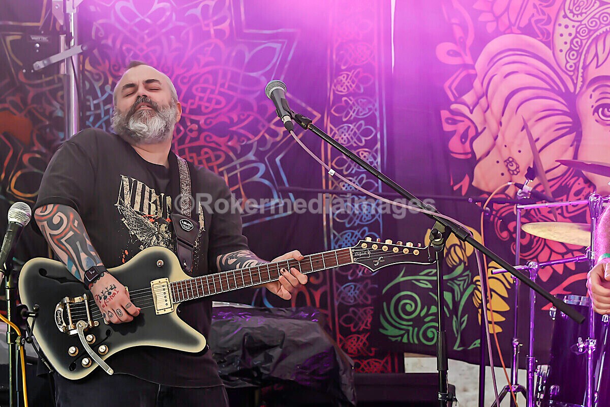 Sunday-250 - MINETY 2025