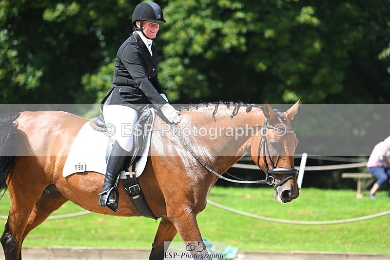 230811-121300-01209 - Cls 4 Adv Medium Silver