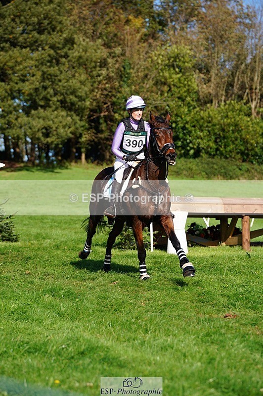 241026-115824-13169 - 390-Pippa.Howell-Phippard-NO.LIMIT.II