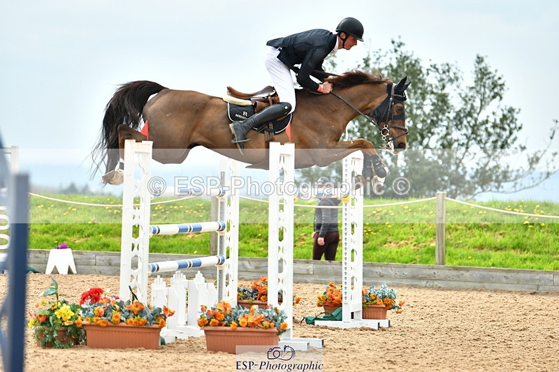 230423A-132716-09433 - Sunday Cls 9 Jump Off