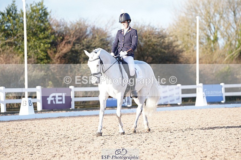 241214-145828-02065 - 111-Anya.Hitt-Cnoc.an.Noinin.Clover