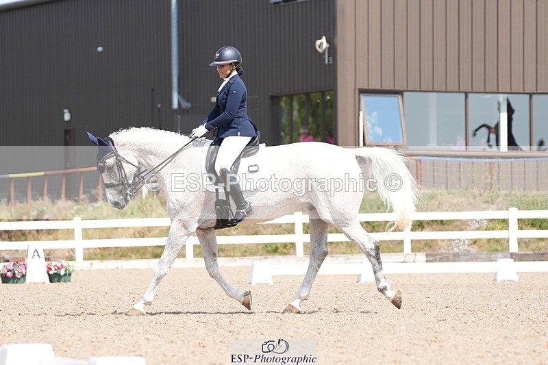 250817-124955-09184 - 156-Layla.Ambersley-BroadbentGalwaybay.Buddy