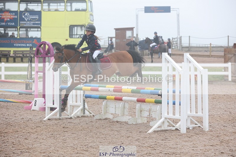 240630A-085508-11351 - Cls 30 British Novice and 80cm Open