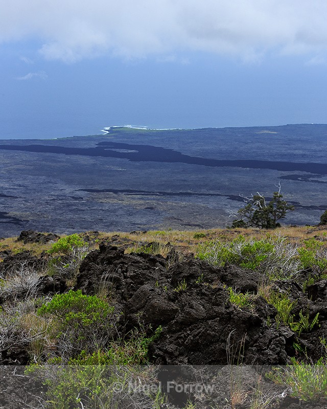 View from Kealakomo over huge lava field towards Apua Point, Hawaii - Hawaiian Islands, USA