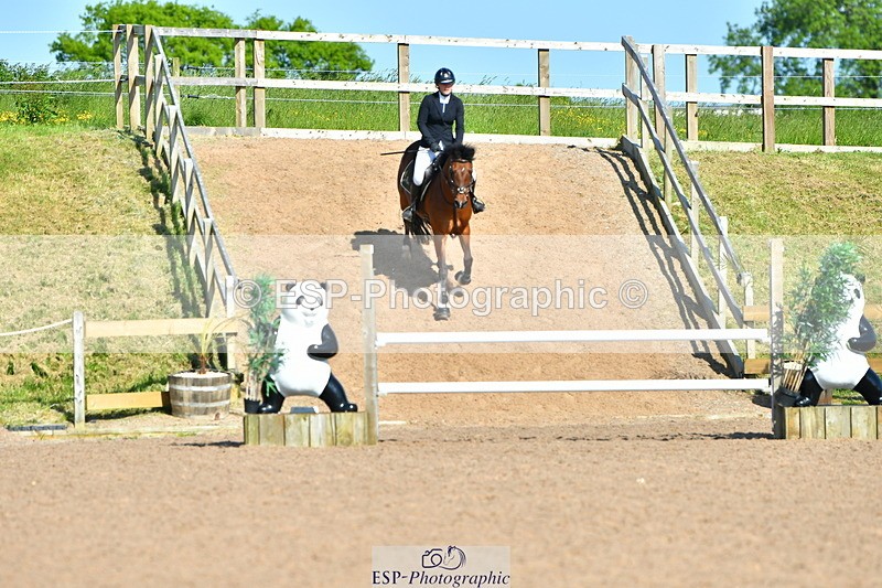 230527A-165522-05421 - Cls 20 Chard 1.10m Speed Derby