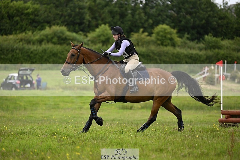 240630-124426-00927 - 928-Hannah_Jolliff-Maskerade