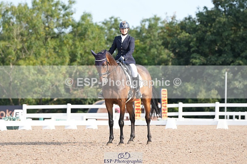 250815-091737-00064 - 001-Charlotte.JenkinsCuffesgrange.Ars.Royale