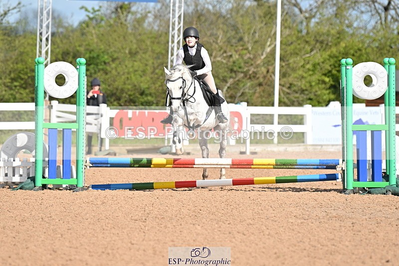 240504A-092717-00128 - Cls 11 Clear Round 50cm
