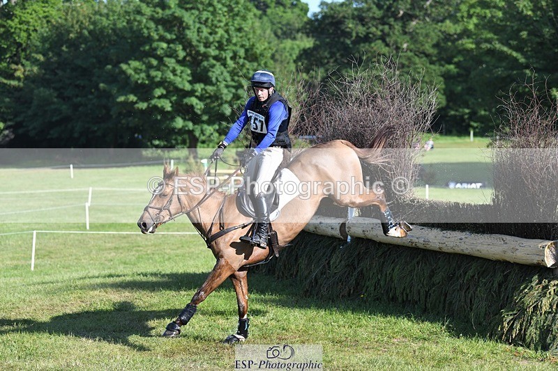 230527-173905-13936 - 157-GODSEND_DU_GIVRE-Henry_Dove-XC