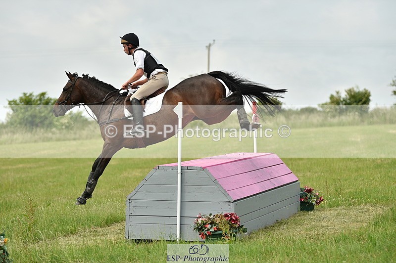 230617B-170044-01465 - XC 143