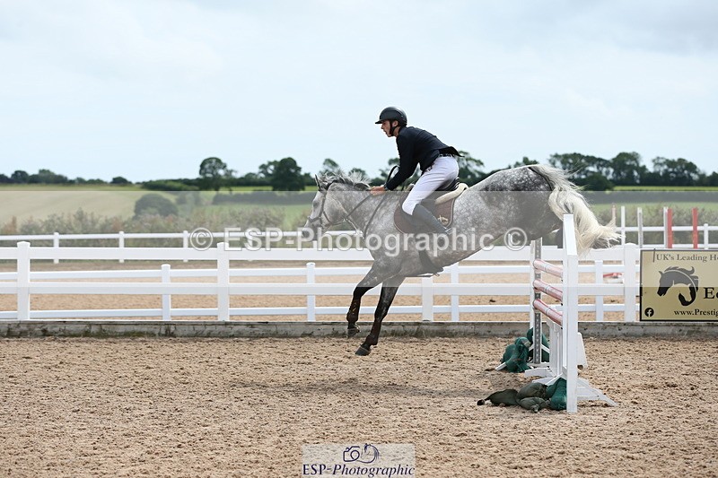 230716A-150325-04169 - Class 25a Pony Fox & 1.10 Open