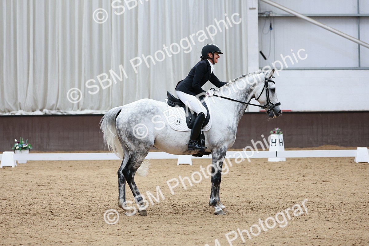 SBM_010041 - Class 6b - Novice 6 - 12.40-13.43