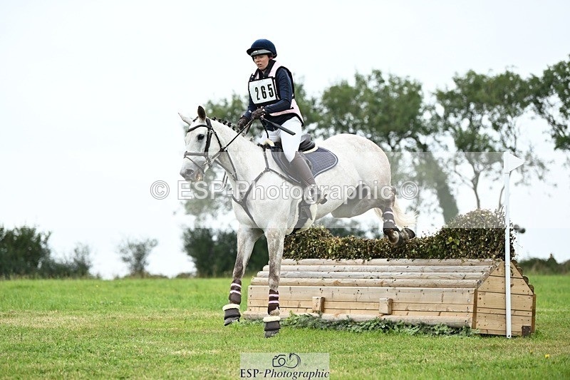 240831A-150915-04784 - 265-Madeleine.Johnston-Coull-GFL.MEREDITH