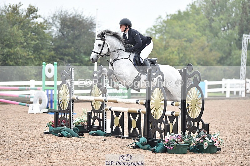 231013A-091408-00756 - Cls 6 British Novice & 90cm Open