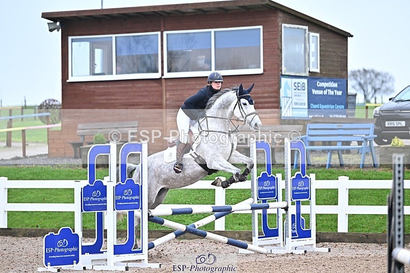 241127-094712-00071 - Cls 01A&B Brit Nov & 90cm Open