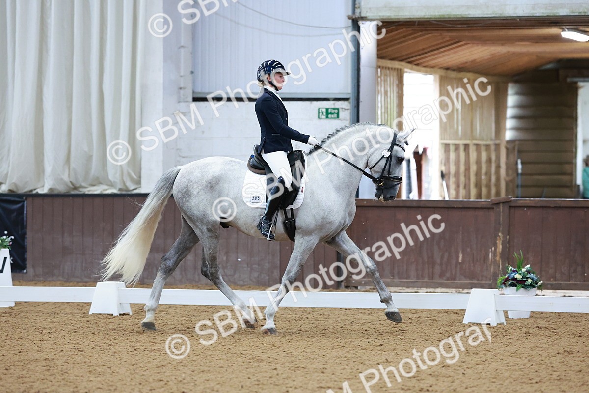 SBM_005570 - Class 3 - Medium 6 - 14.40-15.52