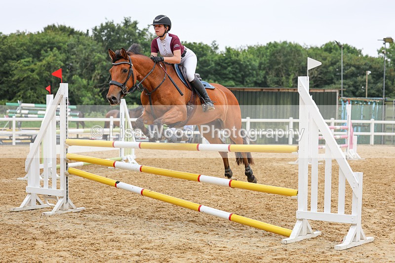 3E7A6409 - Class 8: Senior Newcomers/1.10m open