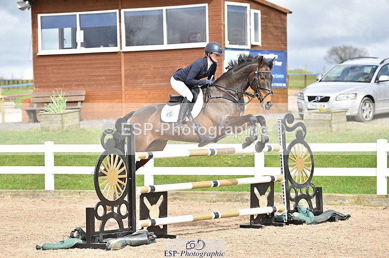 240403A-152926-00992 - Cls 5 Foxhunter and 1.20m Open