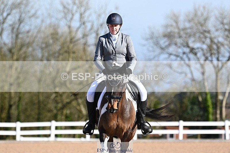 240323A-090916-00860 - MyQuest Intro A