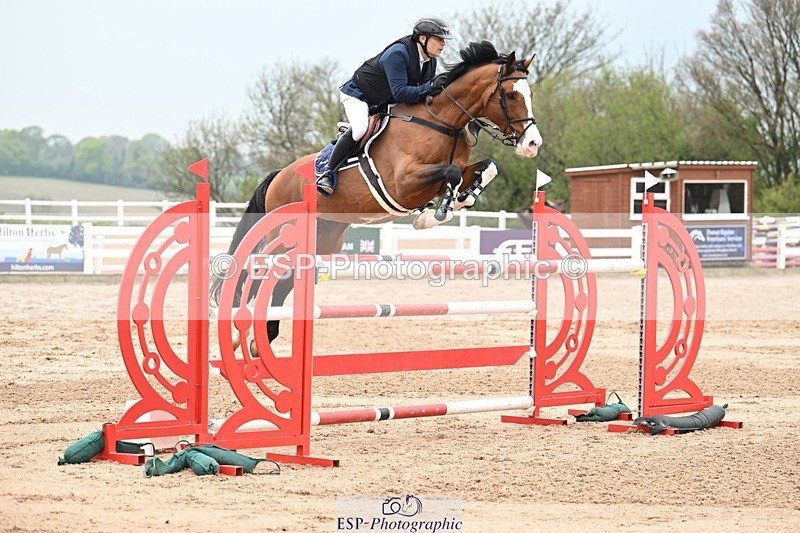 250424-133204-04599 - Cls 5 - 2 Star Medium Tour