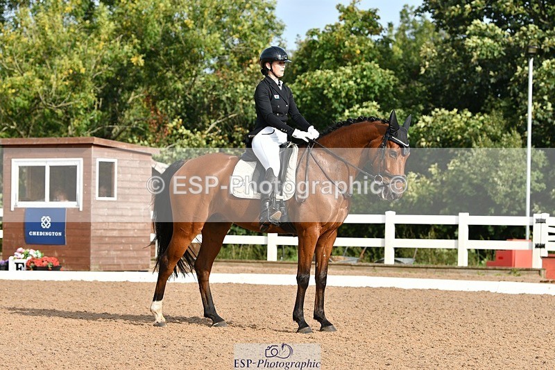 250906-093301-00370 - 040-Rianne.FultonSunset.Mojito