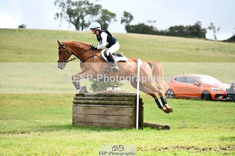 250831-104808-06165 - L-558-Lucy.Davies