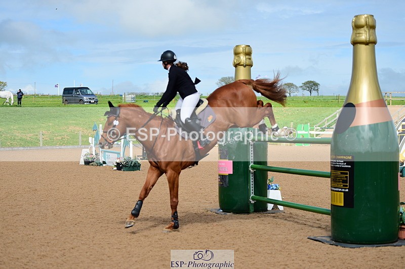 230505A-155332-05184 - Cls 23 National 1.40m Open