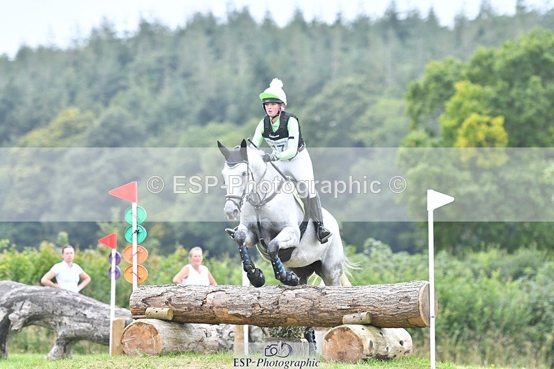 240803-120553-03458 - 017-Caitlyn_Faull-PENNINEVIEW_SUMMER