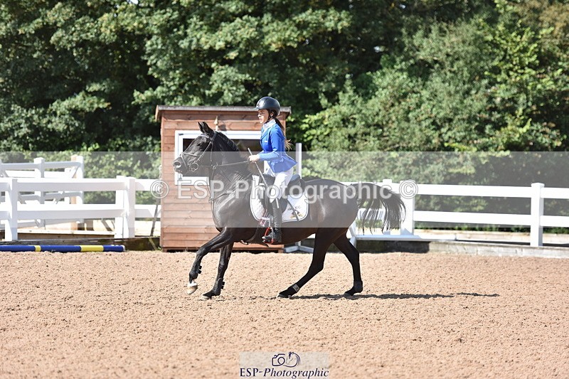 230806A-101748-01210 - Cls 16 Snr British Novice & 90cm Open