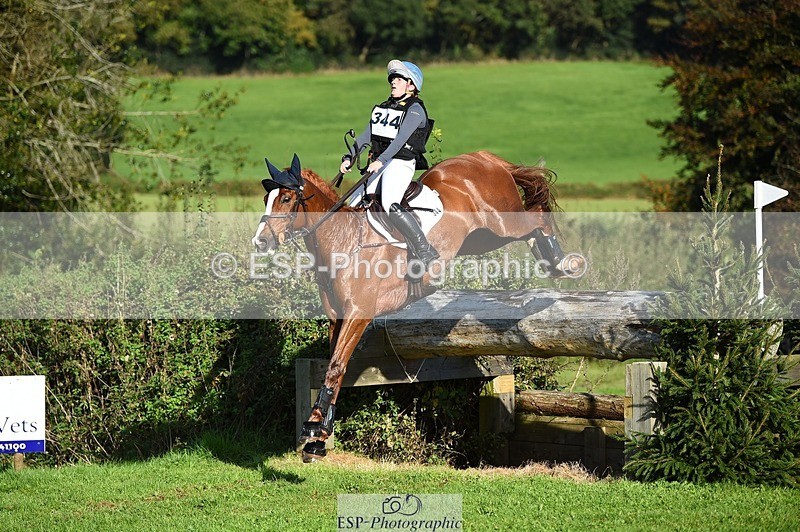 231022-143720-30231 - 344-GLOBAL.EXOTIC-Jemima.Stratton-XC