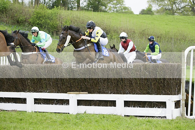 PtP 230422 527 - Berkeley Races - Woodford Glos 23/04/22