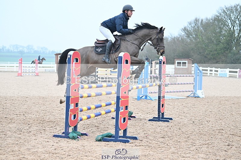 240113A-130307-02103 - Cls 12 Newcomers and 1.10m Open