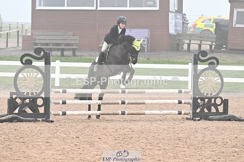 260308-141740-03175 - Cls 15 British Novice and 80cm