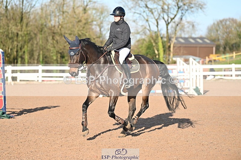 231210A-131348-02521 - Cls 20 Newcomers & 1.10m Open